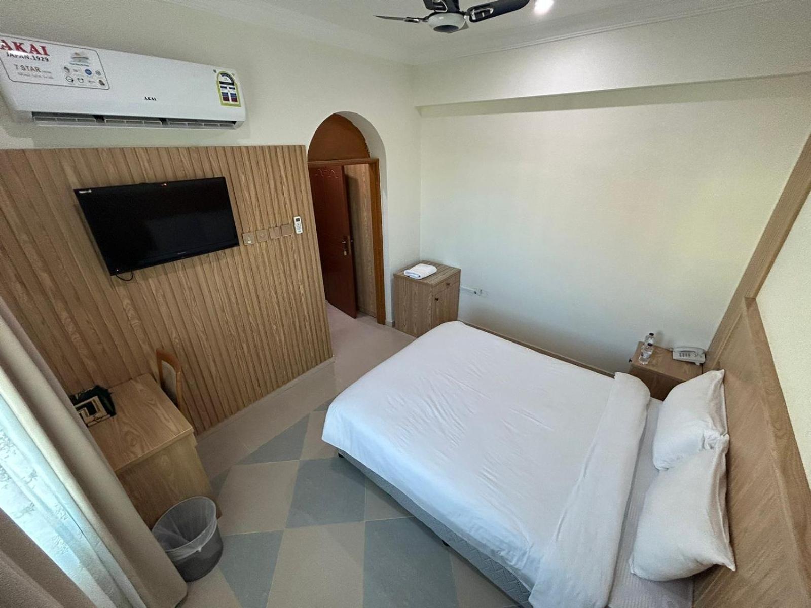 Safari Hotel Nizva Dış mekan fotoğraf