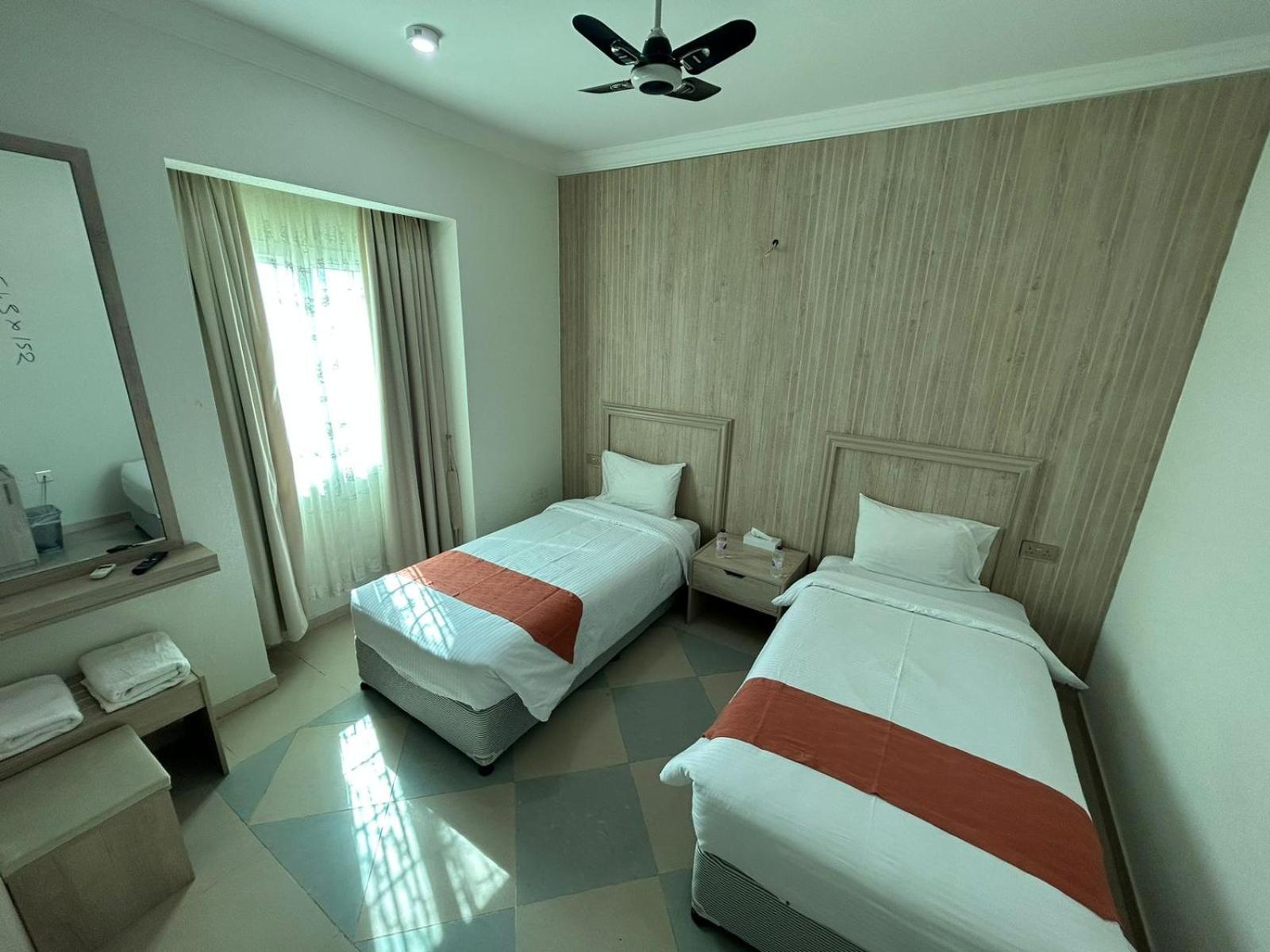 Safari Hotel Nizva Dış mekan fotoğraf
