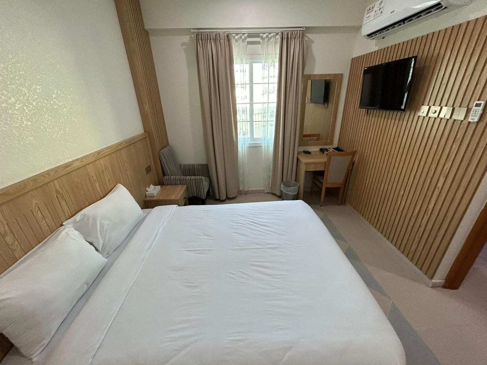 Safari Hotel Nizva Dış mekan fotoğraf