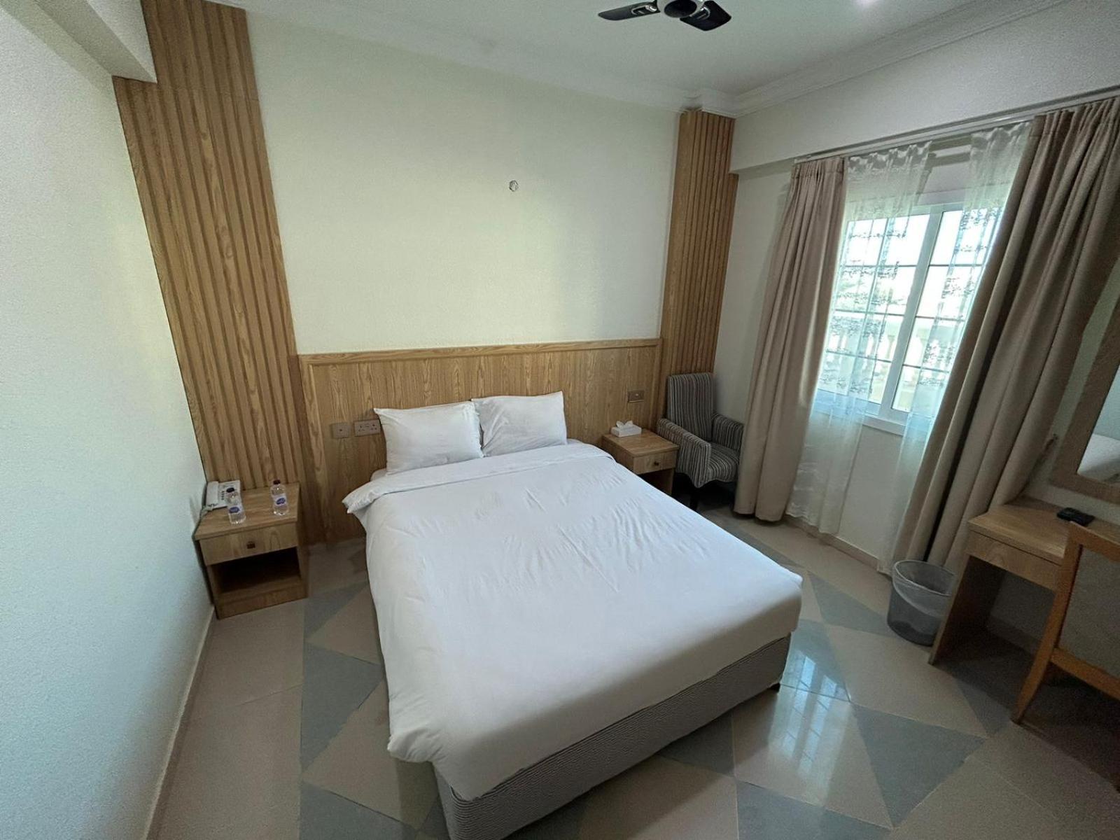 Safari Hotel Nizva Dış mekan fotoğraf