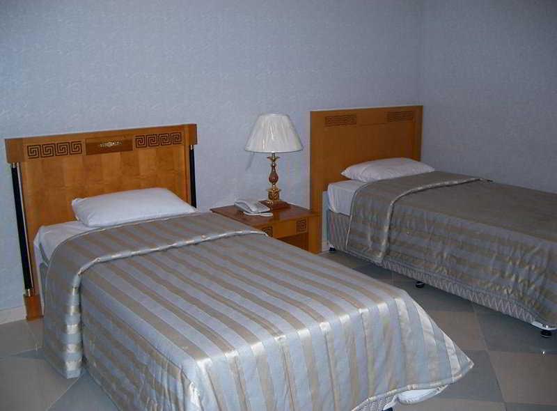 Safari Hotel Nizva Dış mekan fotoğraf